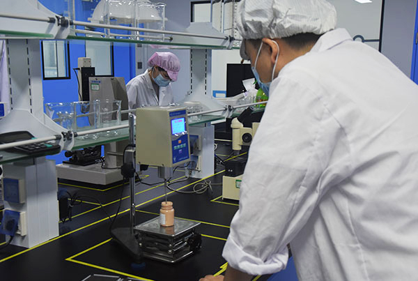 Pruebas de productos semiacabados.