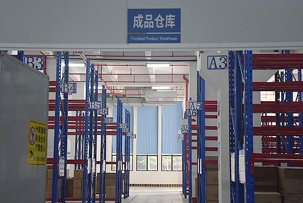 Casa de desgaste de producto terminado